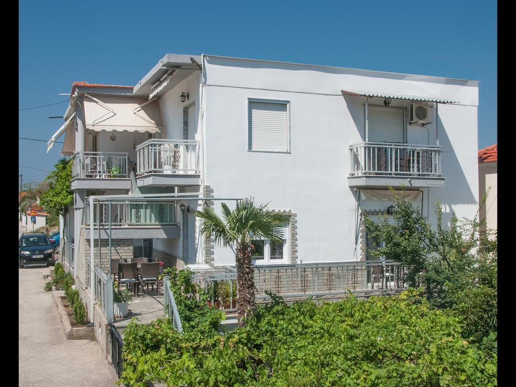 Namare Luxury Apartments Skala Sotiros Exterior foto